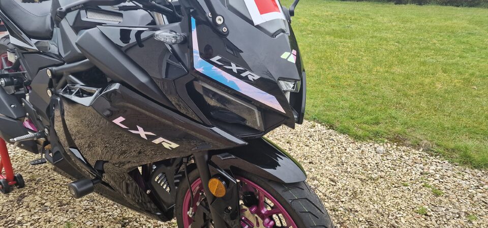 Finished LXR Motorbike Gold-to-Pearlescent Graphics Refresh project photo 5 of 7