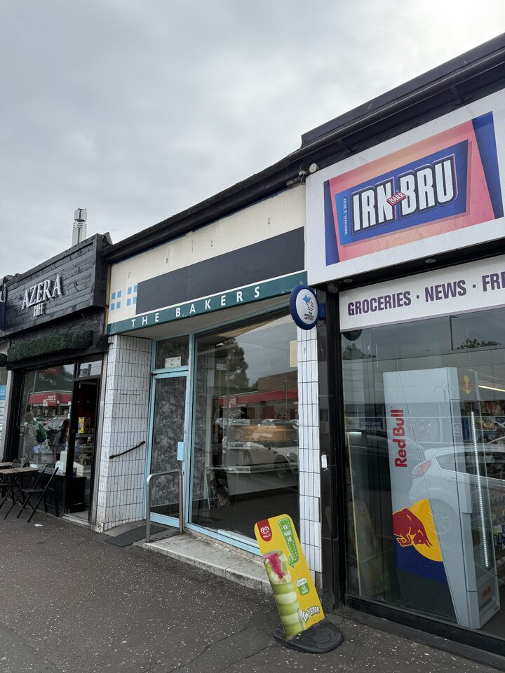 Outlet Optical shopfront before the new ACM signage was installed